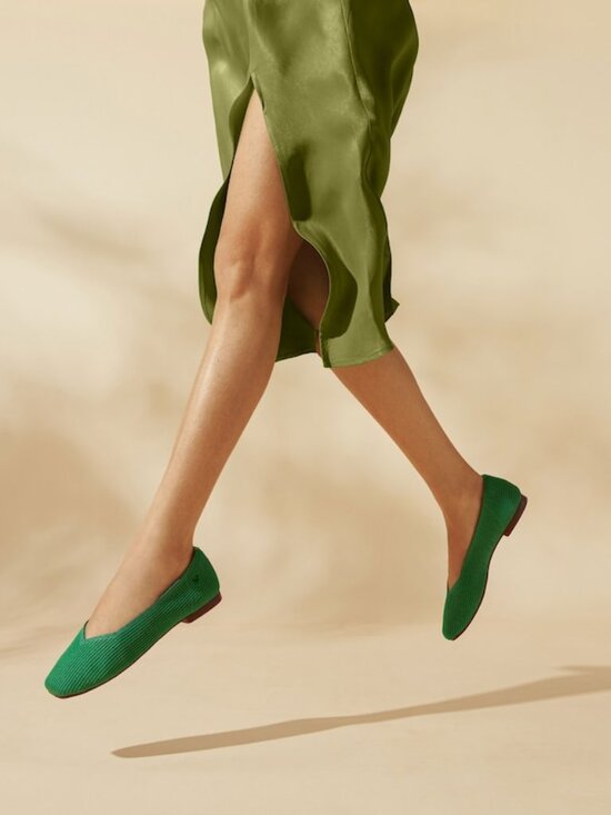 Vivaia Shoes - Vivaia Margot 2.0 Square Toe Flat in Forest Green Size 7.5 NWOB